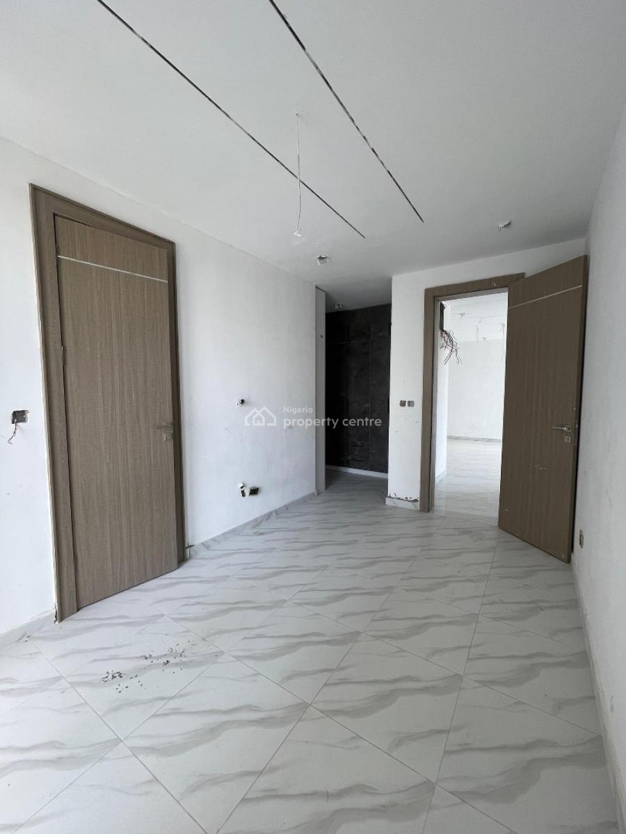 Beautiful 1  Bedroom Serviced Apartment, Lekki Phase 1, Lekki, Lagos, Flat / Apartment for Sale