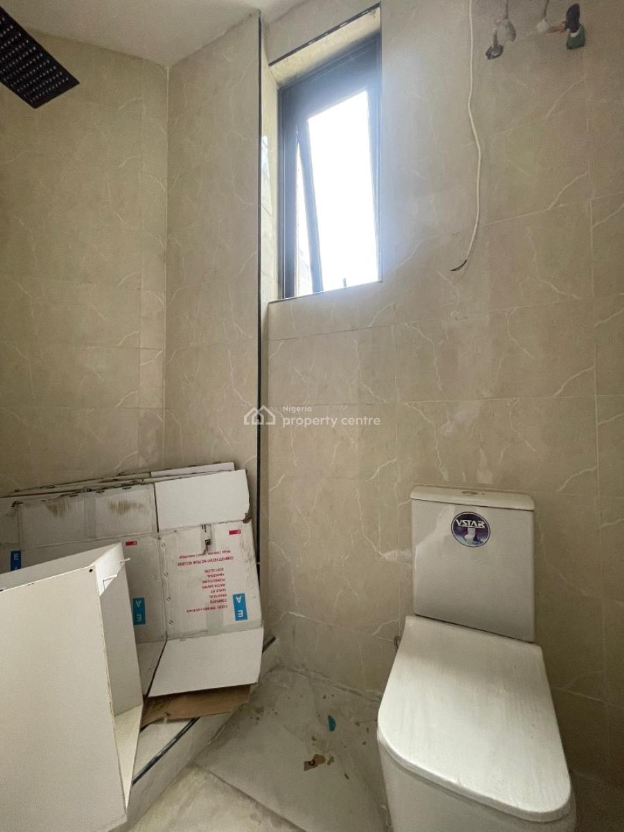 Beautiful 1  Bedroom Serviced Apartment, Lekki Phase 1, Lekki, Lagos, Flat / Apartment for Sale