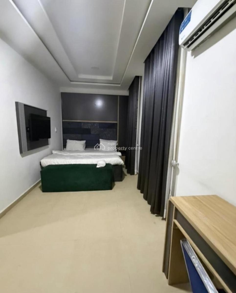 2 Bedroom Apartment, Abraham Adesanya Estate, Ajah, Lagos, Block of Flats for Sale