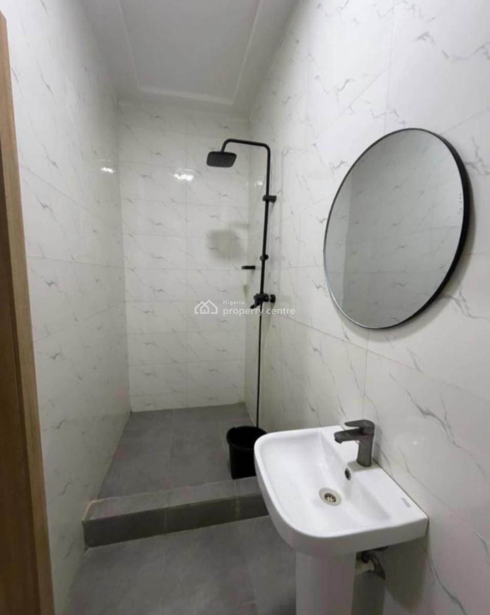 2 Bedroom Apartment, Abraham Adesanya Estate, Ajah, Lagos, Block of Flats for Sale