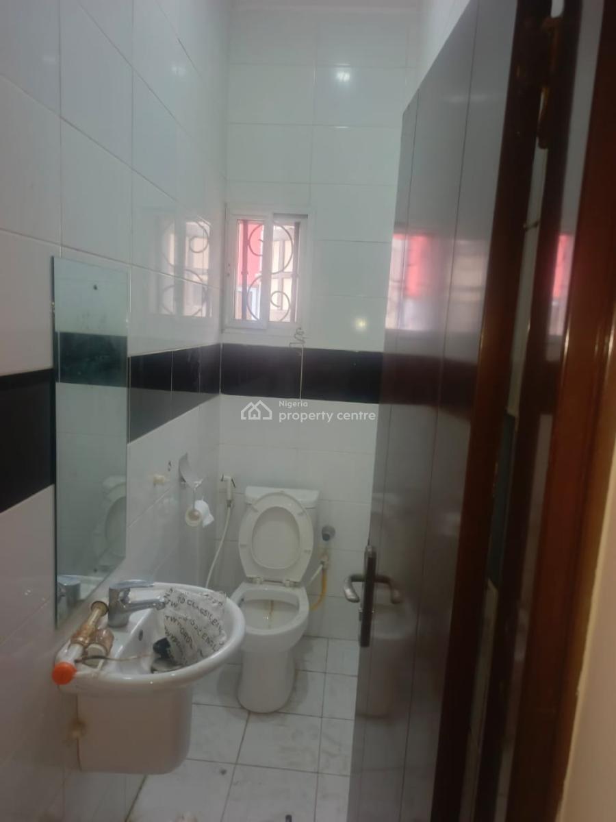 2-bedroom Apartment, Lekki Phase 1, Lekki, Lagos, Flat / Apartment for Rent