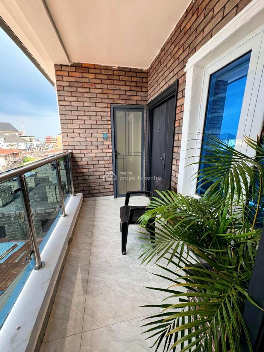 Luxury Two Bedroom Apartment, Surulere, Lagos, House Short Let