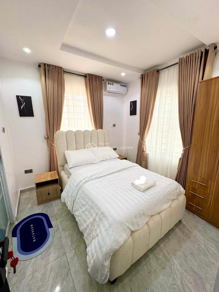 Luxury Two Bedroom Apartment, Surulere, Lagos, House Short Let