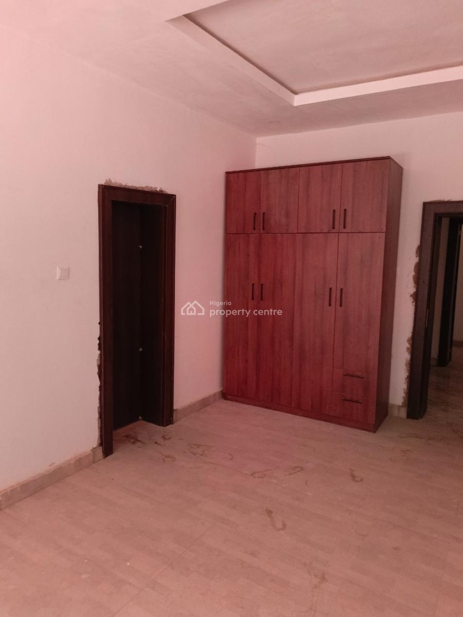 Clean Brand New 3 Bedroom Flat with Bq, Idu, Idu Industrial, Abuja, Flat / Apartment for Rent