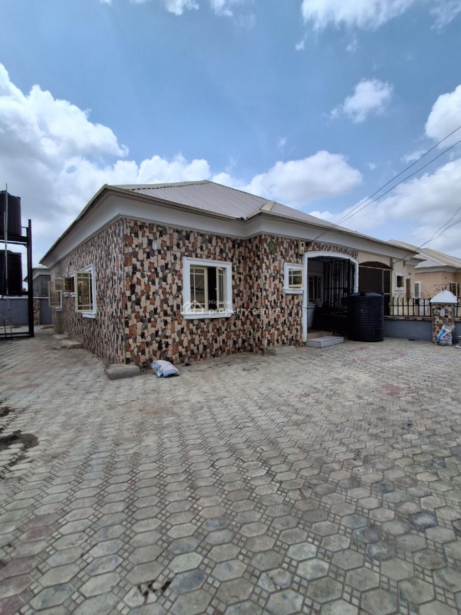 2 Bedroom Semi Detached Bungalow with Personal Gate and Compound, Along Voice of Nigeria Road, Emmanuel Mbaka Boulevard, Airport Road, Lugbe District, Abuja, Semi-detached Bungalow for Rent