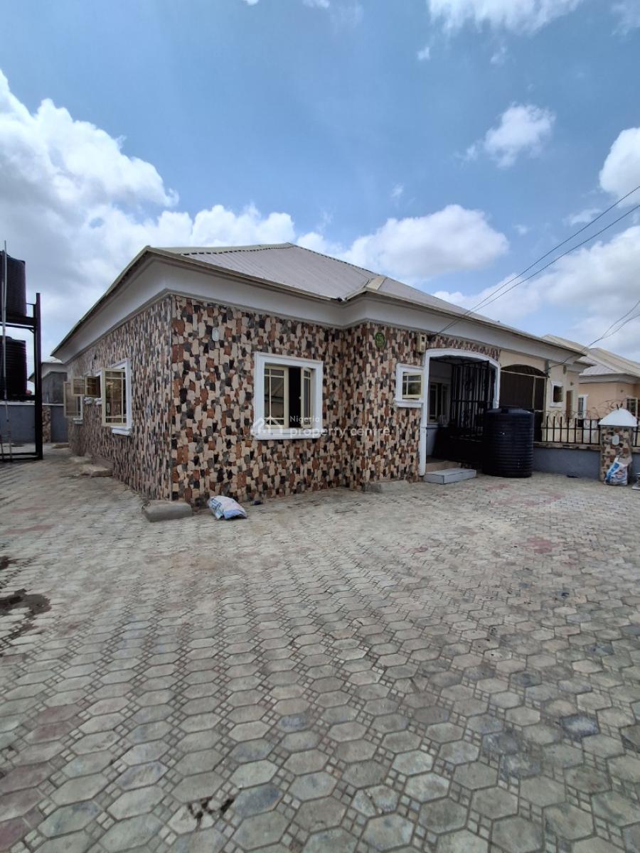 2 Bedroom Semi Detached Bungalow with Personal Gate and Compound, Along Voice of Nigeria Road, Emmanuel Mbaka Boulevard, Airport Road, Lugbe District, Abuja, Semi-detached Bungalow for Rent