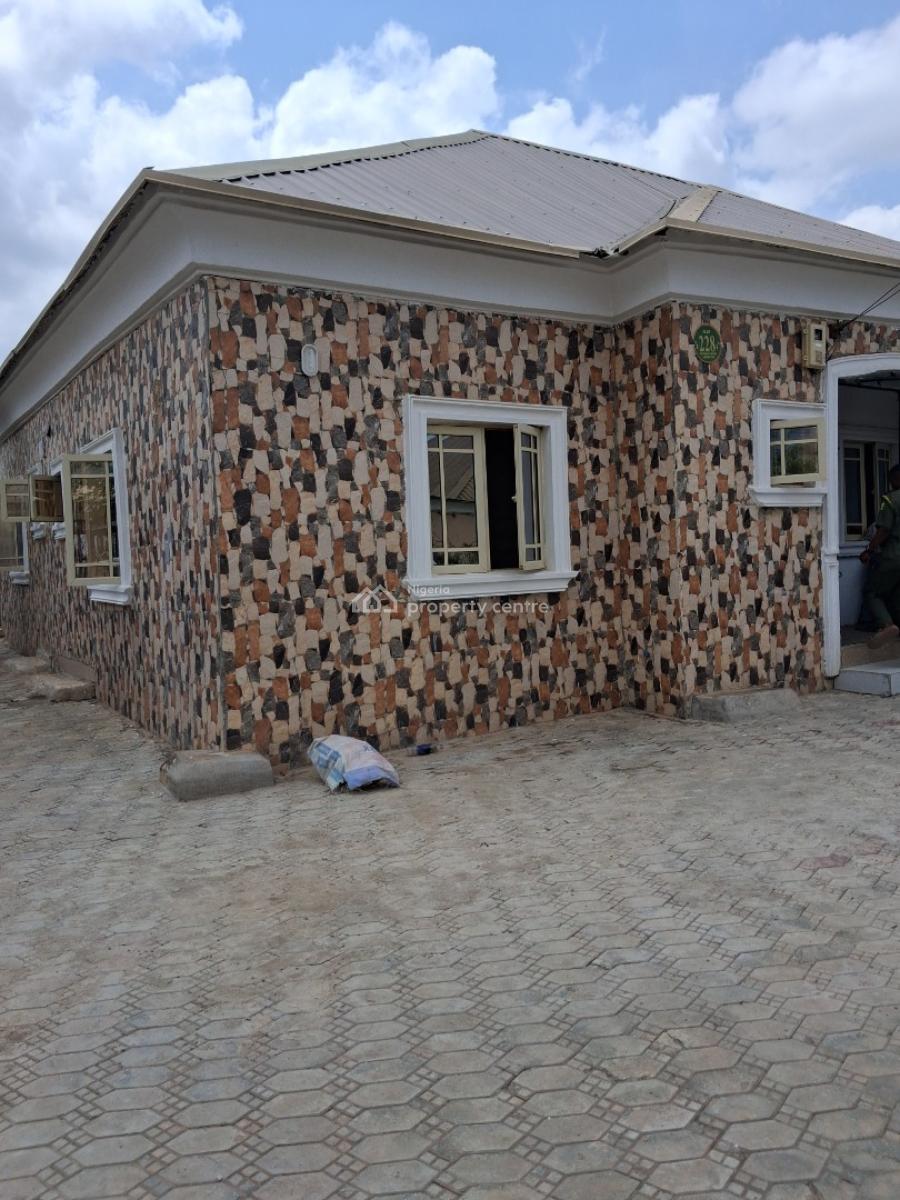 2 Bedroom Semi Detached Bungalow with Personal Gate and Compound, Along Voice of Nigeria Road, Emmanuel Mbaka Boulevard, Airport Road, Lugbe District, Abuja, Semi-detached Bungalow for Rent