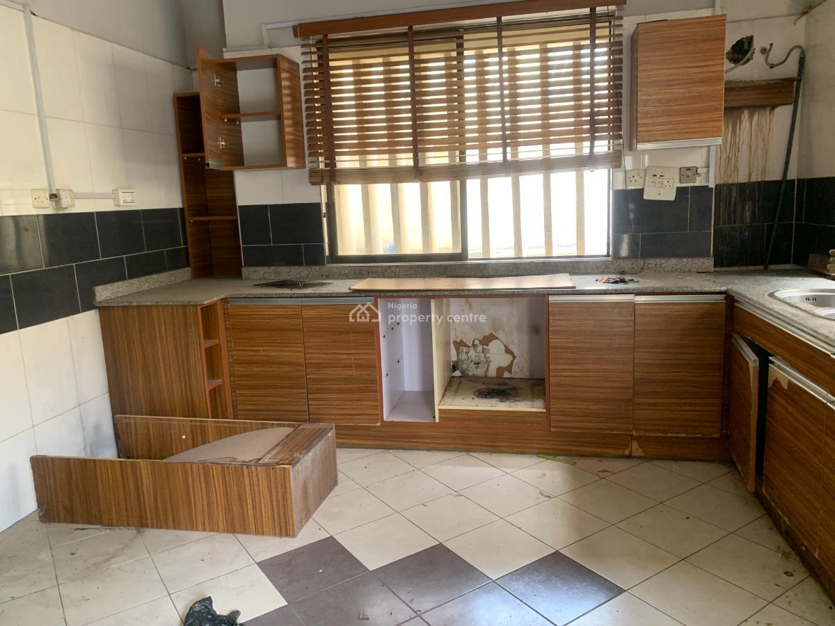 Luxury 5-bedroom Semi-detached Duplex, Lekki Phase 1, Lekki, Lagos, Semi-detached Duplex for Rent