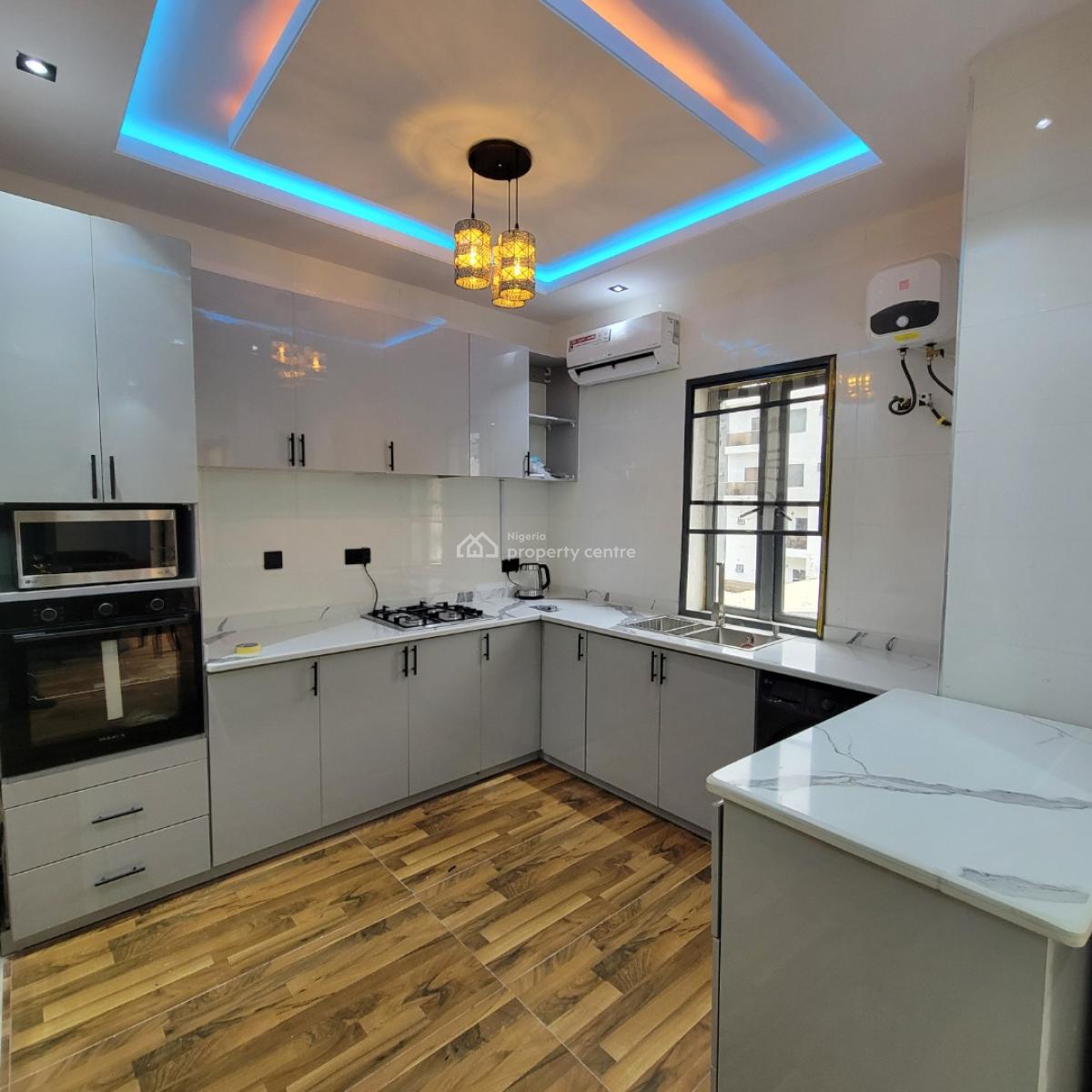 Lovely 2 Bedroom Apartment Fully Furnished with a Pool, Gym & Elevator, Ikate, Lekki, Lagos, Flat / Apartment for Sale