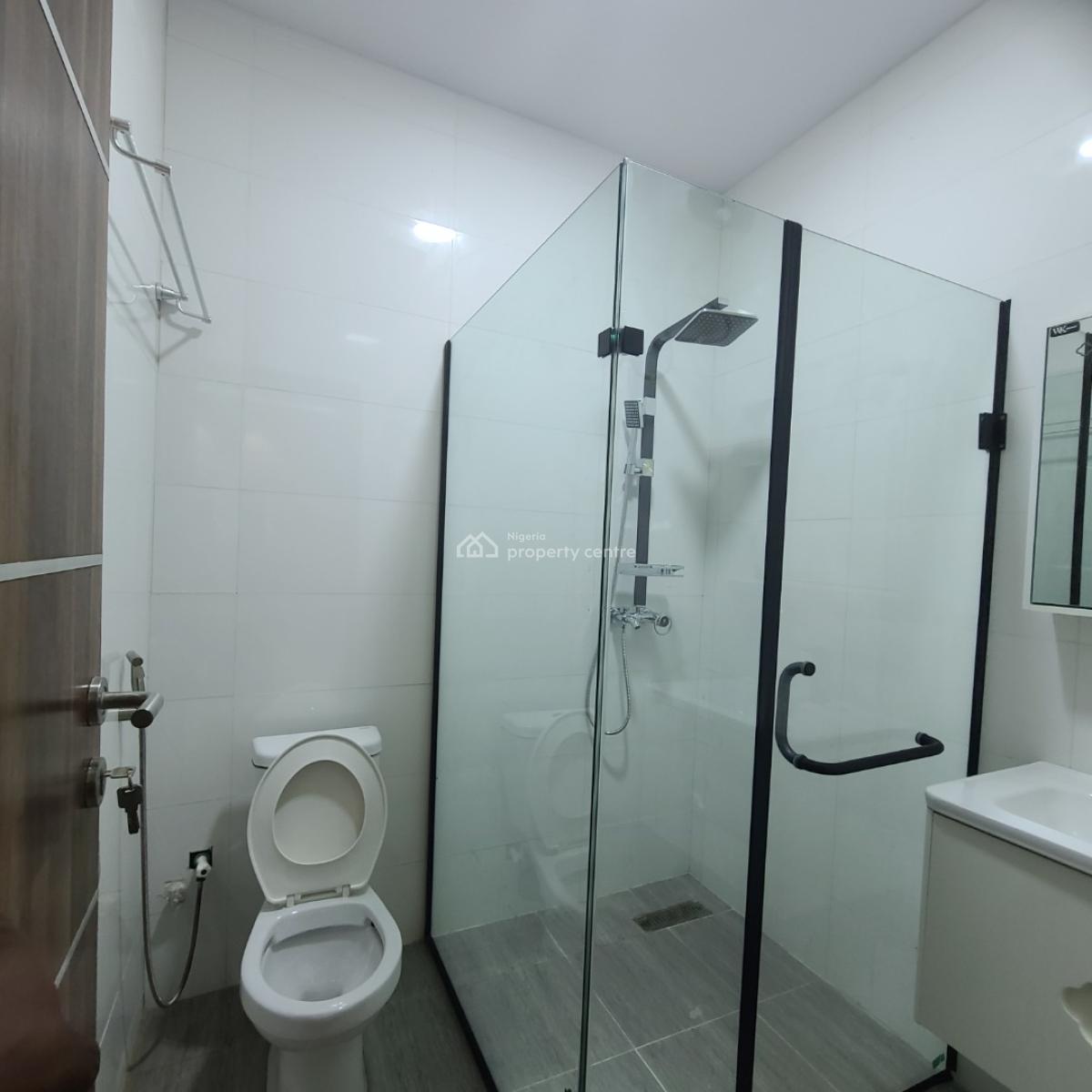 2 Bedroom Luxury Apartment, Lekki, Lagos, Flat / Apartment for Sale