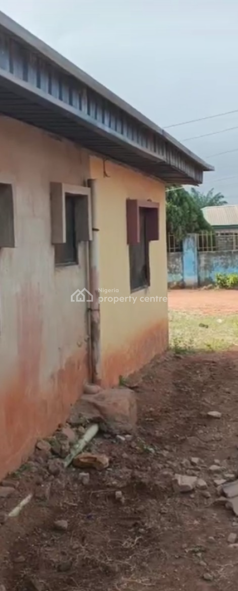 5 Bedrooms Bungalow on 1 Standard Plot, Itaoluwo, Opposite Cvc School, Ita Oluwo, Ikorodu, Lagos, House for Sale