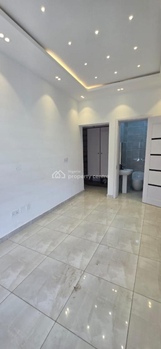 3 Bedrooms Terraced Duplex, Lekki Phase 1, Lekki, Lagos, Terraced Duplex for Sale