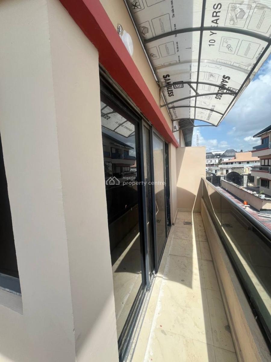3 Bedroom Apartment with Bq, Ologolo, Lekki, Lagos, Flat / Apartment for Rent