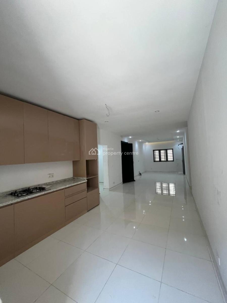 2 Bedroom Apartment with Bq, Ologolo, Lekki, Lagos, Flat / Apartment for Sale