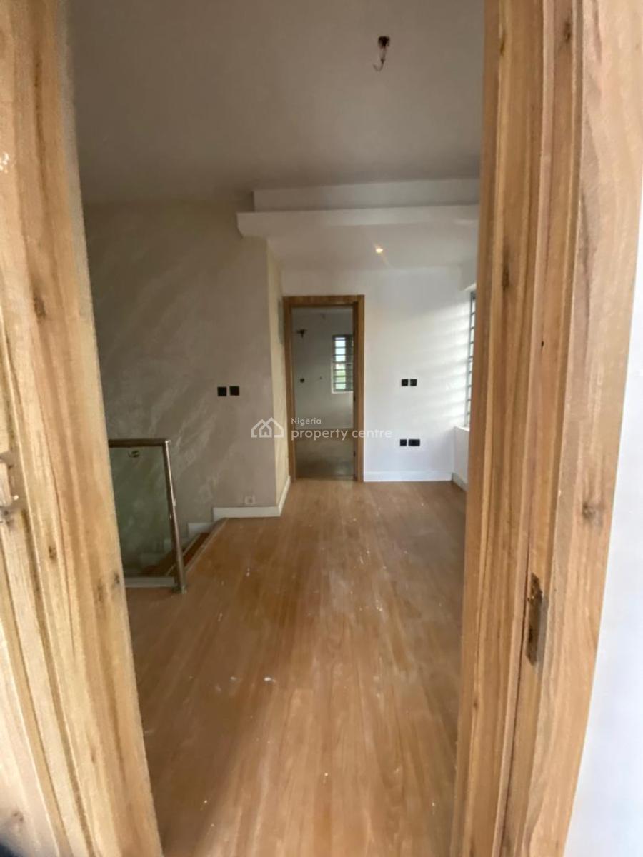 4 Bedroom Terraced Duplex, Off Admiralty Road, Lekki Phase 1, Lekki, Lagos, Terraced Duplex for Rent