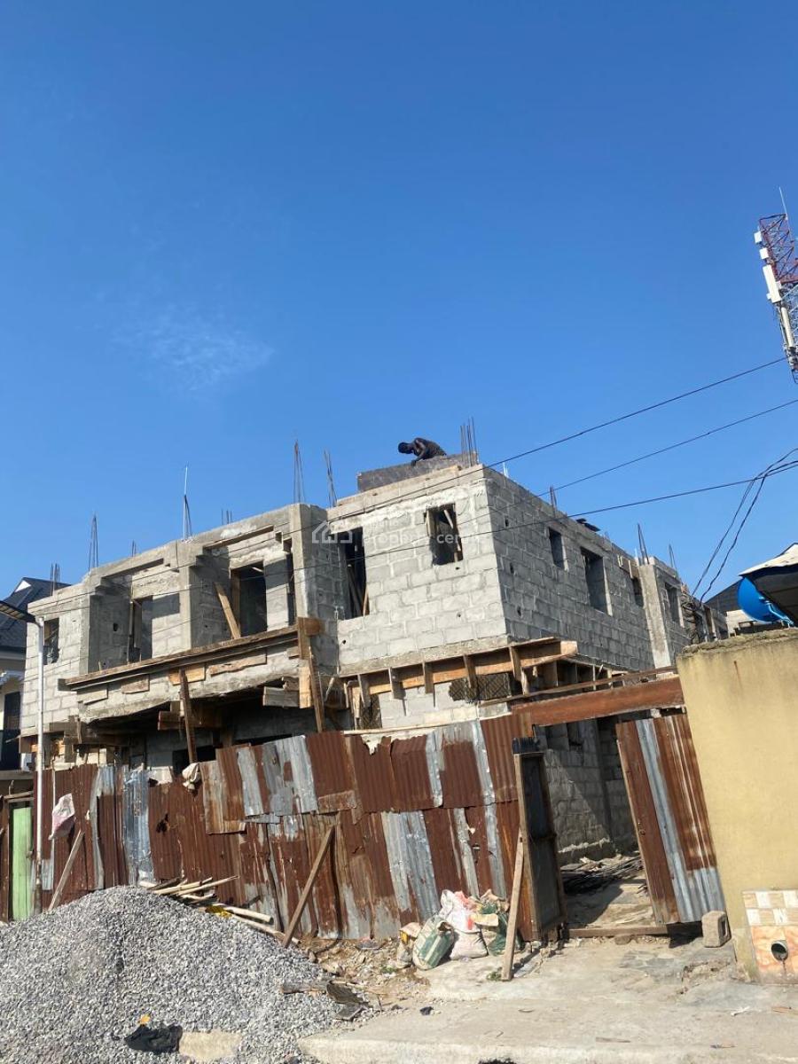 17 Years Lease 1 Bedroom Apartment with High Income, Shomolu, Lagos, Mini Flat (room and Parlour) for Sale