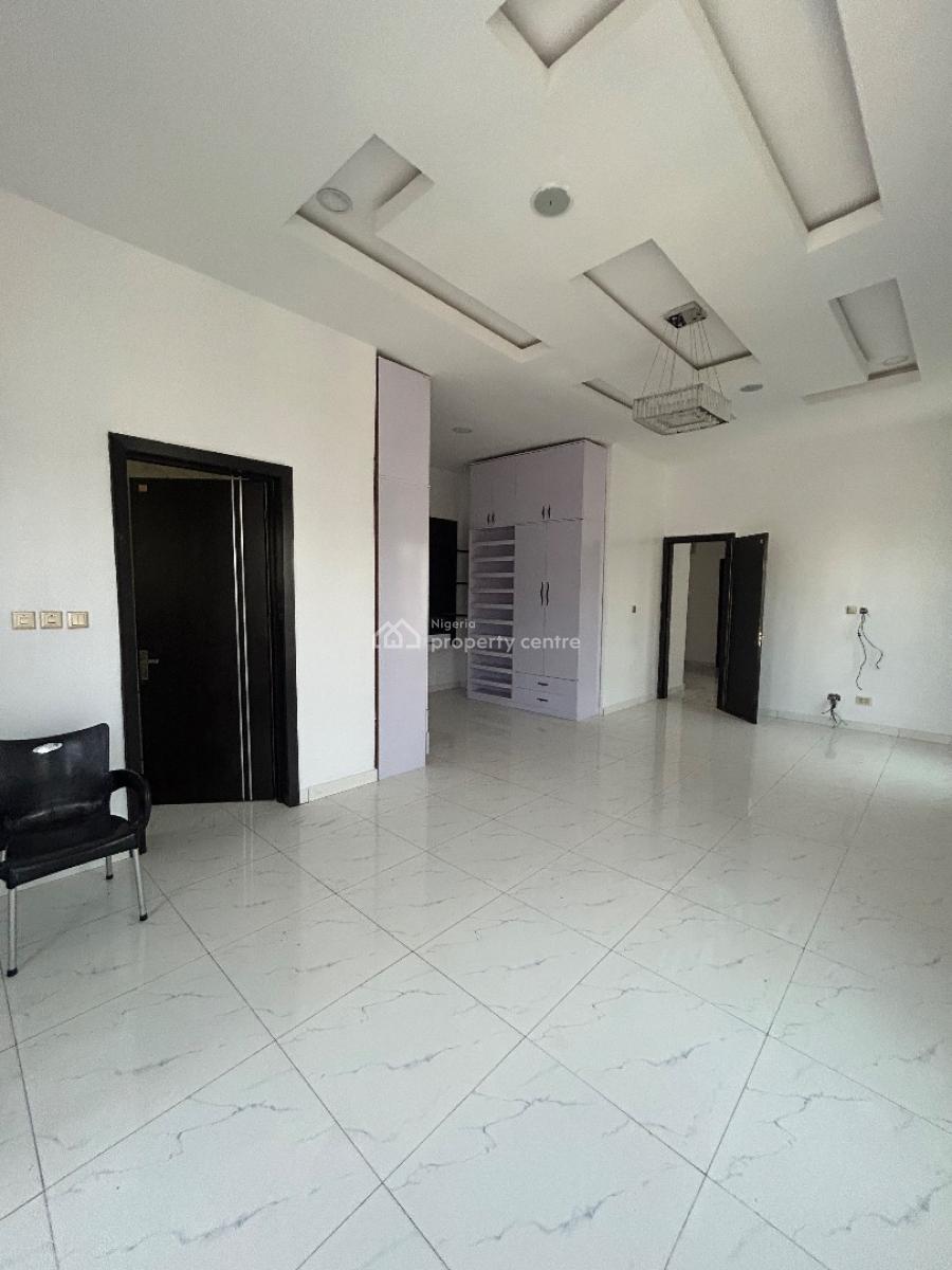 Well Maintained and Spacious 4 Bedroom Semi-detached Duplex with Bq, Chevron Toll Gate, Lekki, Lagos, Semi-detached Duplex for Rent
