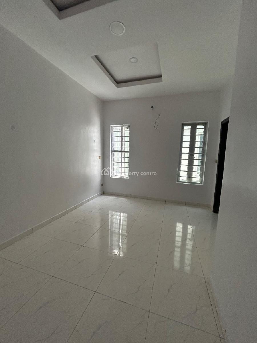 Well Maintained and Spacious 4 Bedroom Semi-detached Duplex with Bq, Chevron Toll Gate, Lekki, Lagos, Semi-detached Duplex for Rent