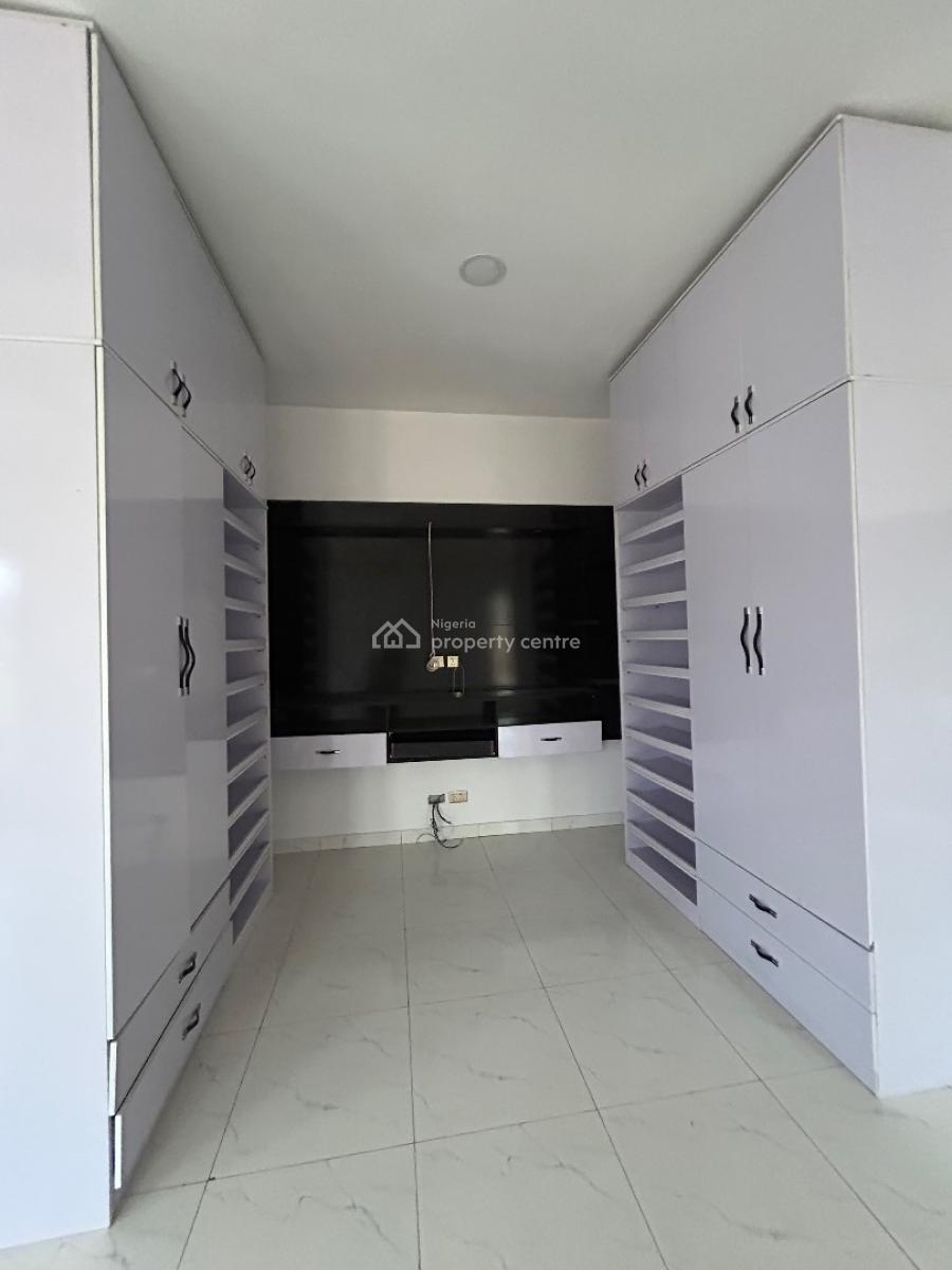 Well Maintained and Spacious 4 Bedroom Semi-detached Duplex with Bq, Chevron Toll Gate, Lekki, Lagos, Semi-detached Duplex for Rent