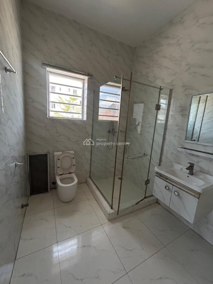 Well Maintained and Spacious 4 Bedroom Semi-detached Duplex with Bq, Chevron Toll Gate, Lekki, Lagos, Semi-detached Duplex for Rent