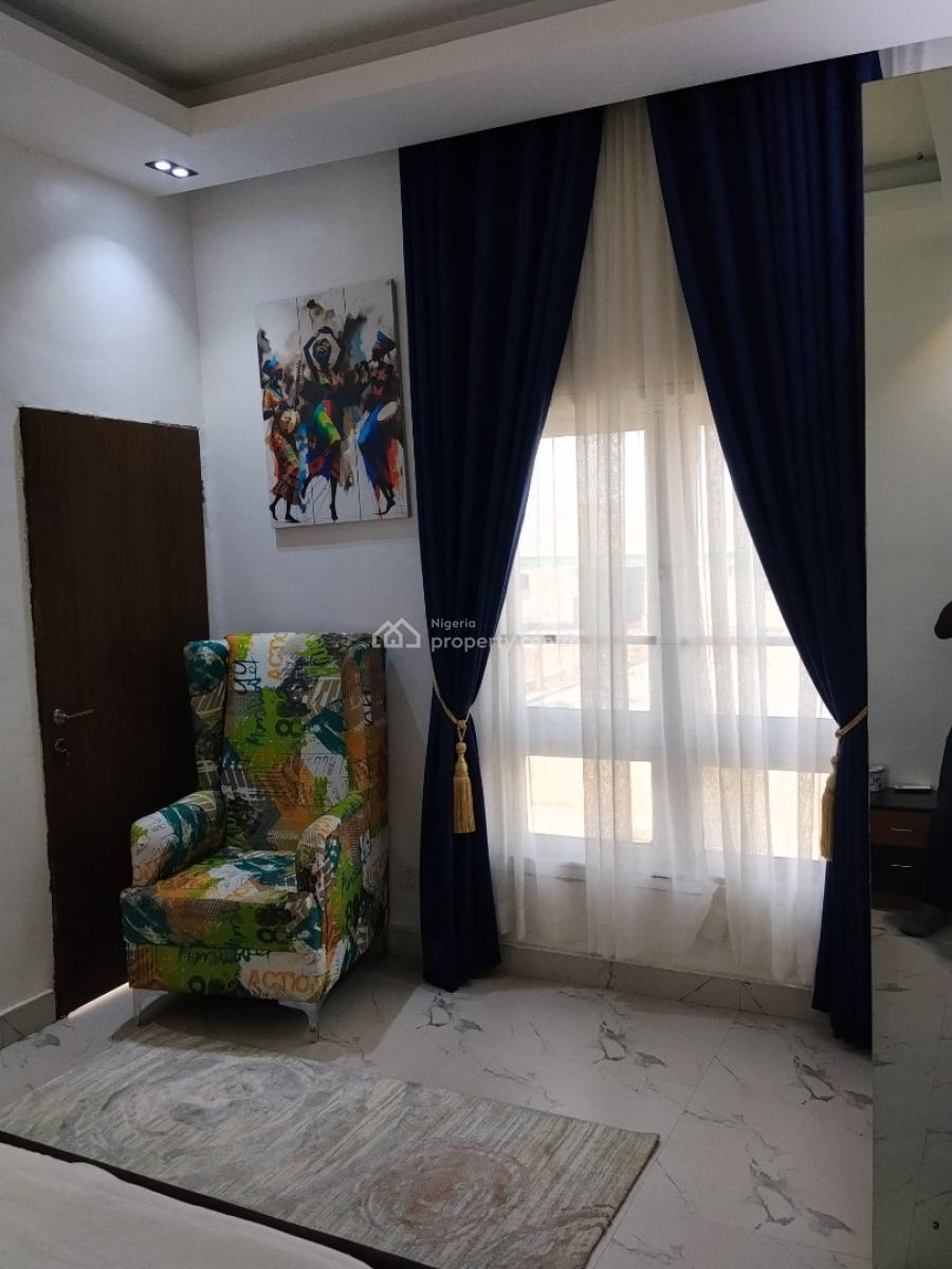 Homely & Well Furnished 3 Bedroom Apartment in a Serene Estate, Ikate, Lekki, Lagos, Flat / Apartment Short Let