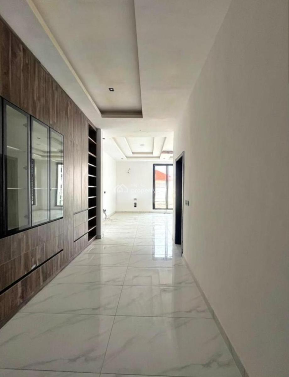 5-bedroom Fully Detached House + Bq, Osapa, Lekki, Lagos, Detached Duplex for Sale