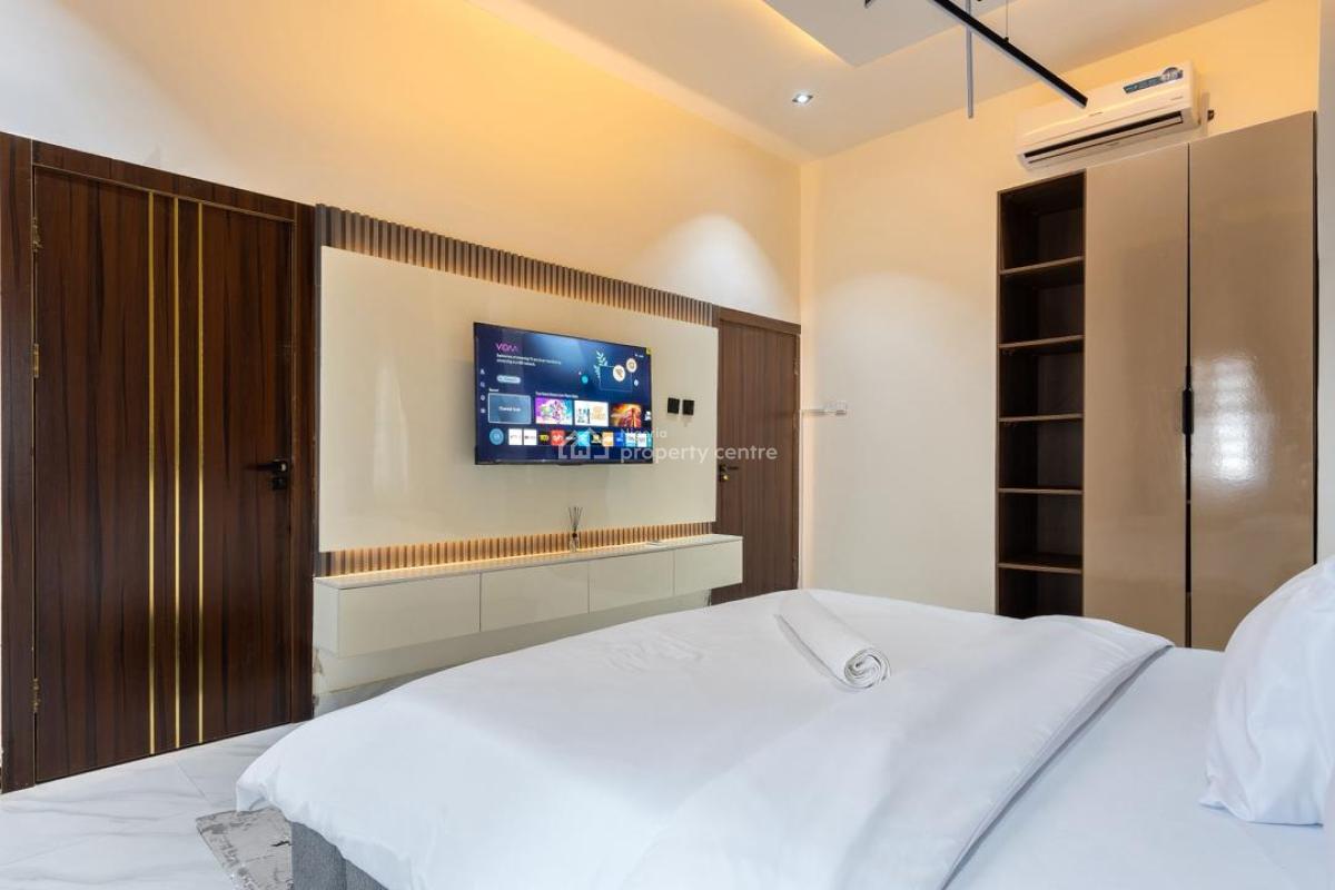 Luxury 3 Bedrom Apartment with Housekeeping and En Suite Rooms, Ps5, Table Tennis, Snooker,amazon , 2 Balconies Space, Lekki Phase 1, Lekki, Lagos, Flat / Apartment Short Let