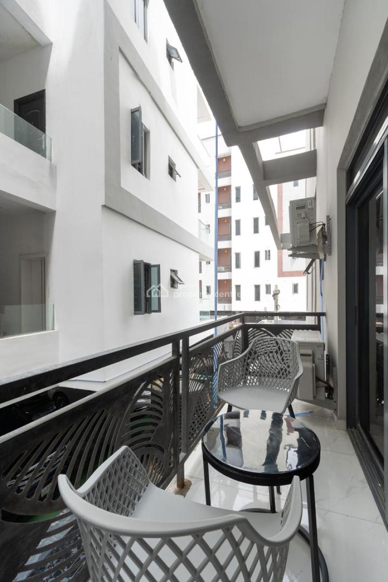 Luxury 3 Bedrom Apartment with Housekeeping and En Suite Rooms, Ps5, Table Tennis, Snooker,amazon , 2 Balconies Space, Lekki Phase 1, Lekki, Lagos, Flat / Apartment Short Let