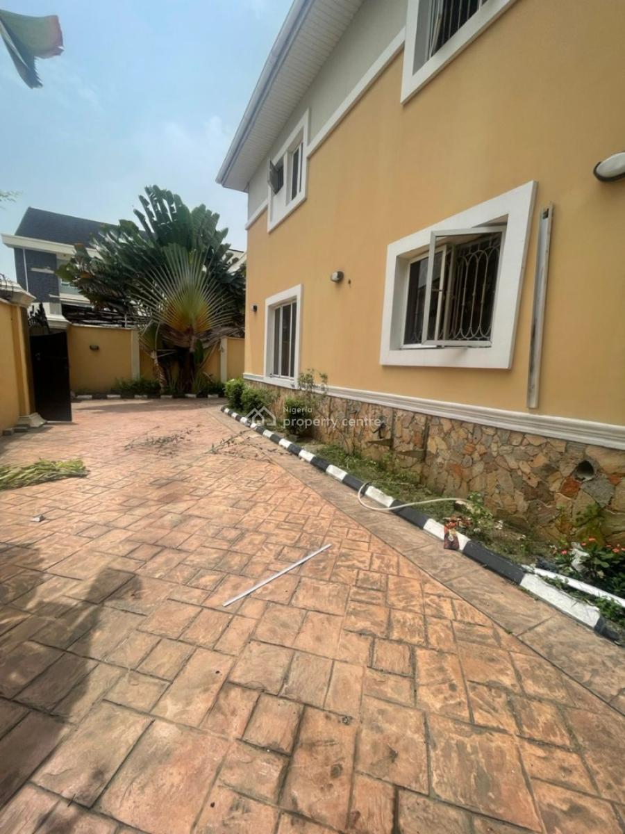 Luxury 5 Bedroom Fully Detached House with 2 Room Service Quarters, Banana Island, Ikoyi, Lagos, Detached Duplex for Rent
