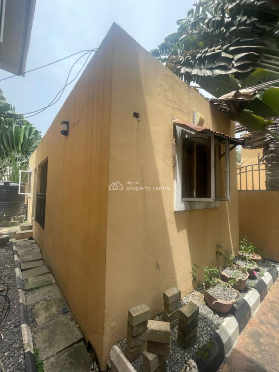 Luxury 5 Bedroom Fully Detached House with 2 Room Service Quarters, Banana Island, Ikoyi, Lagos, Detached Duplex for Rent