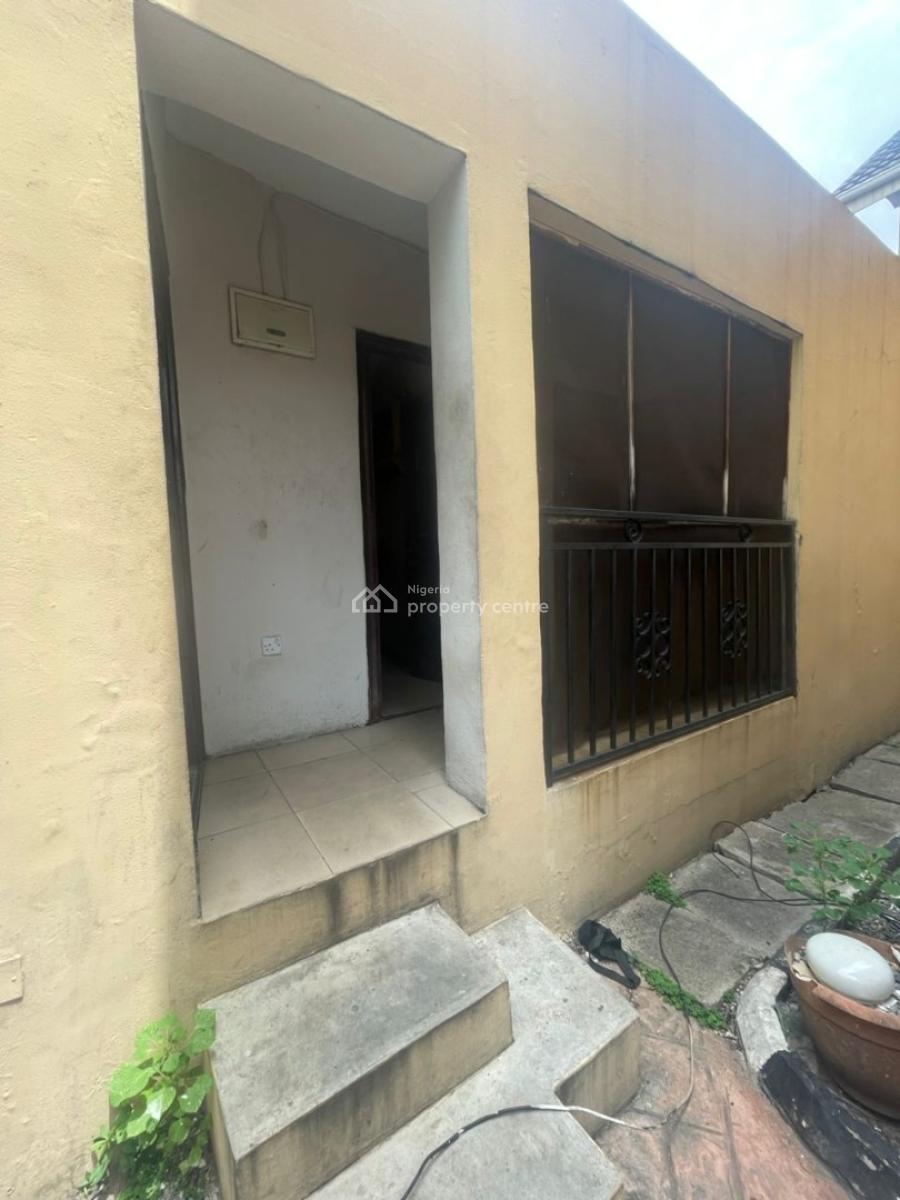 Luxury 5 Bedroom Fully Detached House with 2 Room Service Quarters, Banana Island, Ikoyi, Lagos, Detached Duplex for Rent