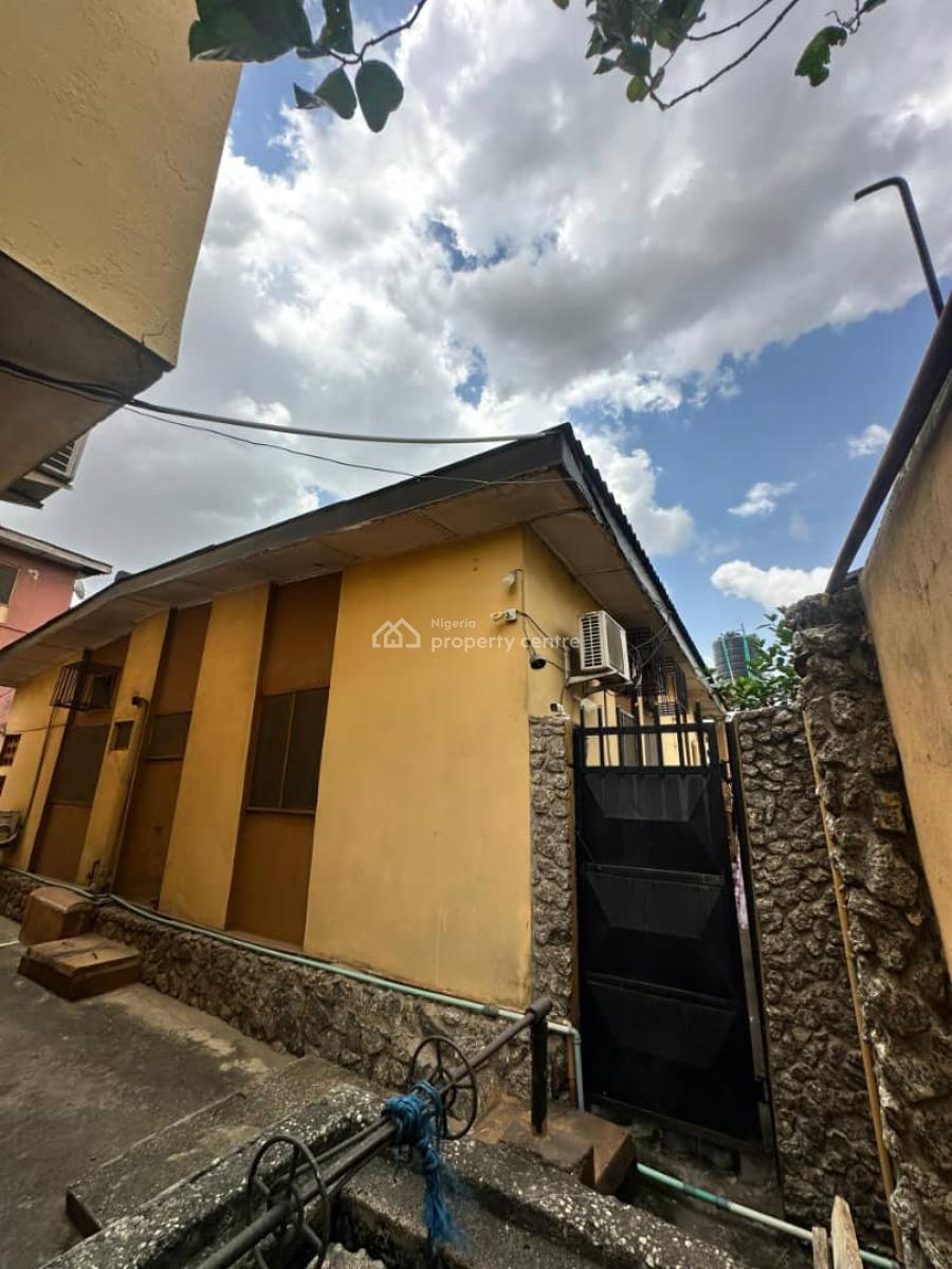 Lovely and Spacious 3 Bedroom, Agidingbi, Ikeja, Lagos, House for Sale