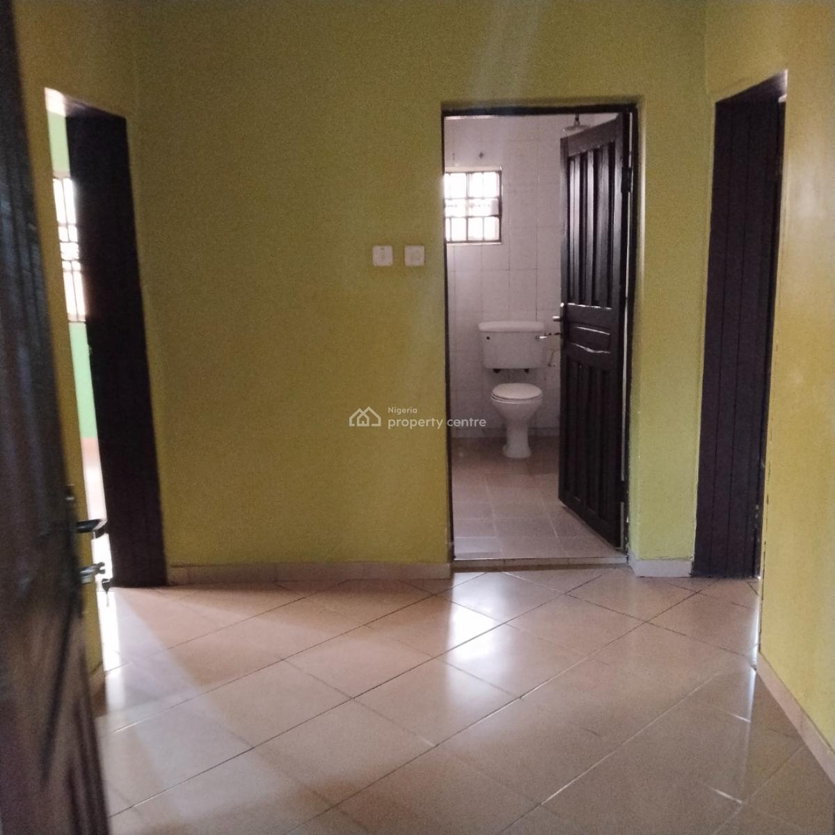 3 Bedroom Flat, Olowora, Magodo, Lagos, Flat / Apartment for Rent