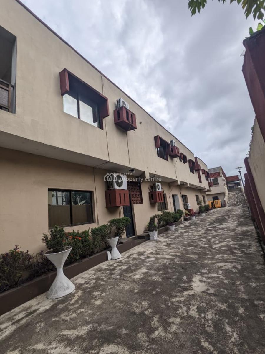 Massive Luxury Mansion, 203rd 2nd Avenue, Festac, Amuwo Odofin, Lagos, House for Sale