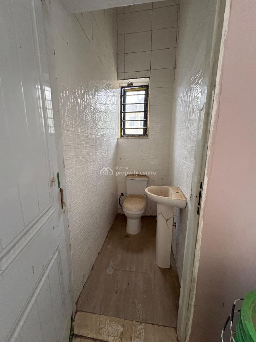Standard 4 Bedroom Duplex, Von Axis, Lugbe District, Abuja, Detached Duplex for Rent