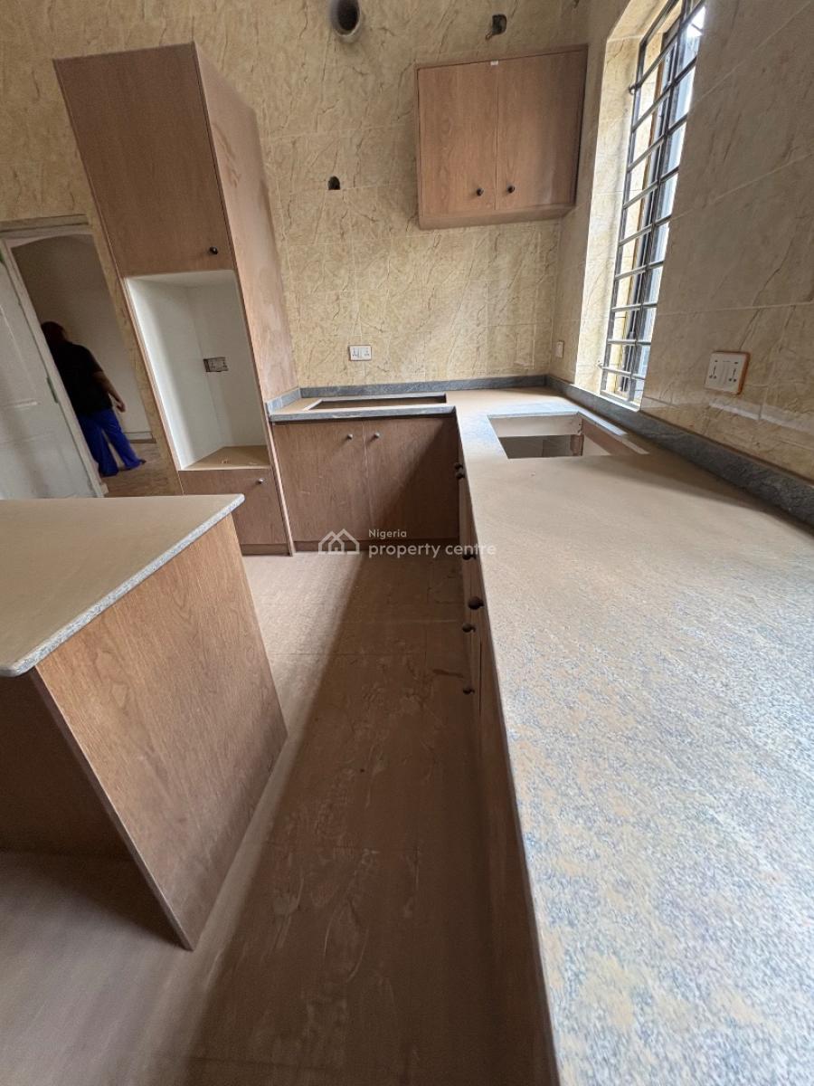 Standard 4 Bedroom Duplex, Von Axis, Lugbe District, Abuja, Detached Duplex for Rent