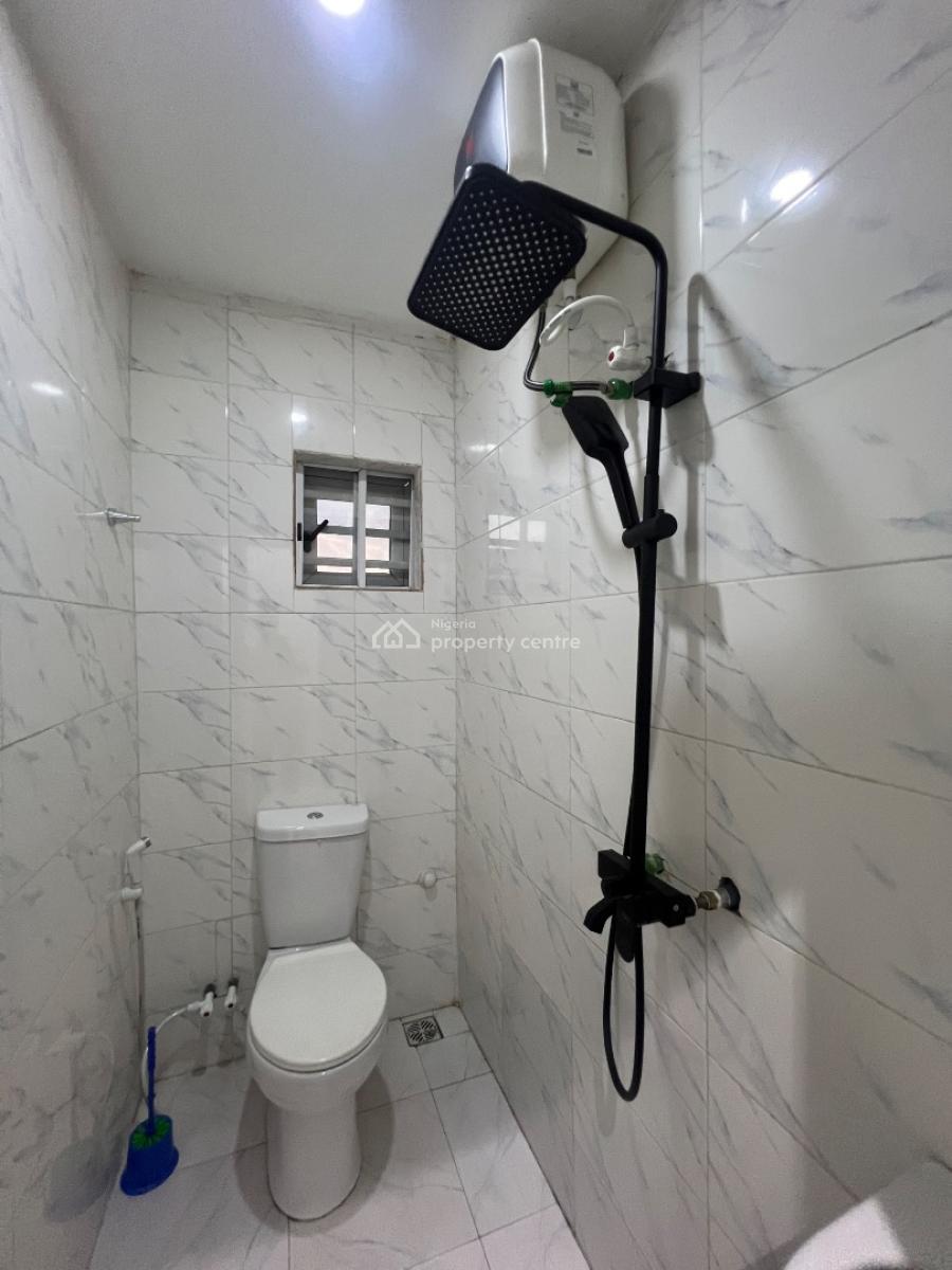 Studio Apartment in a Serene Environment, Jibowu, Yaba, Lagos, Self Contain (single Rooms) for Rent