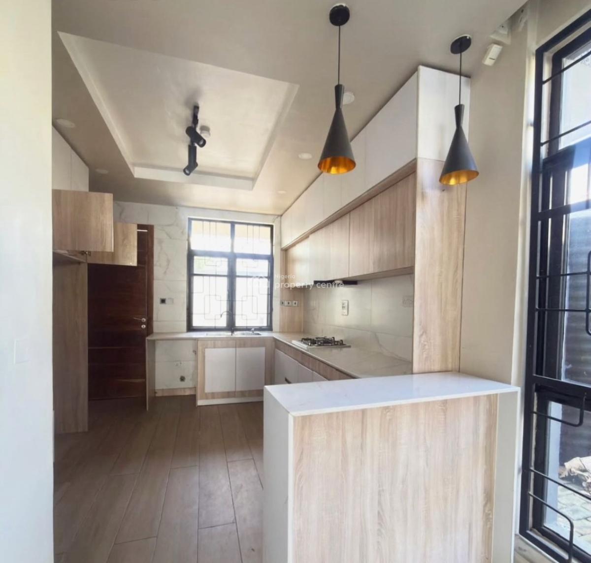 4 Bedroom Terrace Duplex in Lekki, Lekki, Lagos, House for Rent