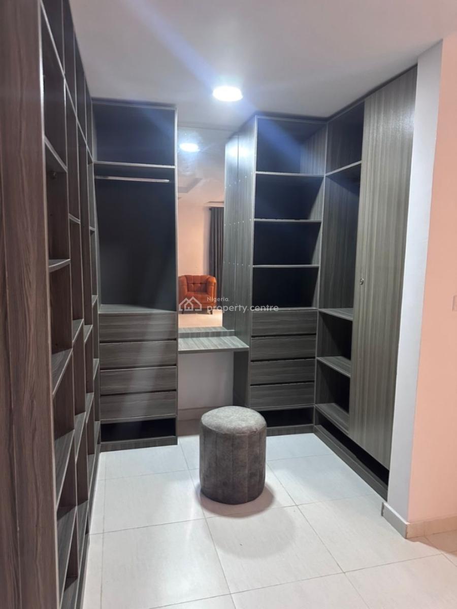 Brand New Fully Serviced 3 Bedroom Flat (unfurnished), Ologolo, Lekki, Lagos, Flat / Apartment for Rent