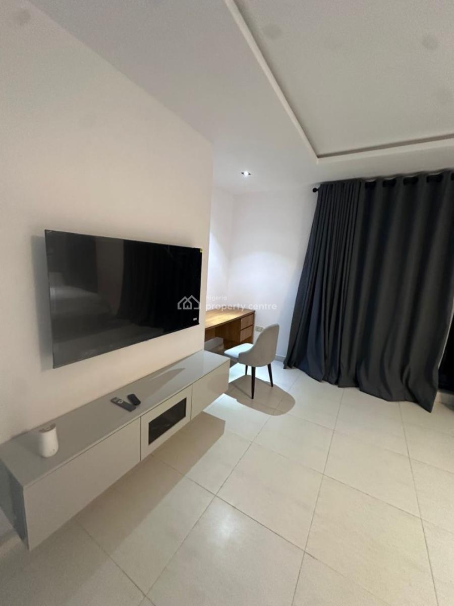 Brand New Fully Serviced 3 Bedroom Flat (unfurnished), Ologolo, Lekki, Lagos, Flat / Apartment for Rent