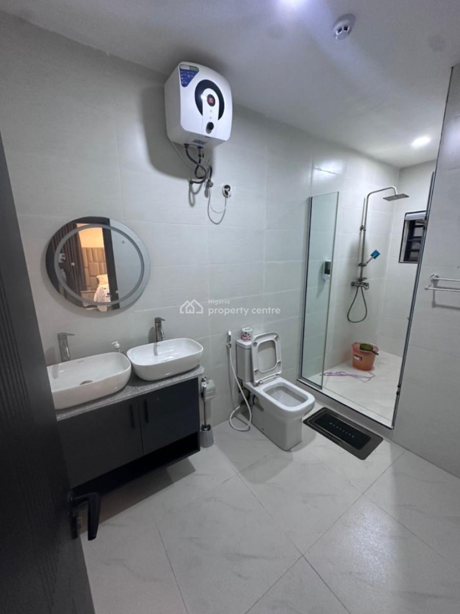 Brand New Fully Serviced 3 Bedroom Flat (unfurnished), Ologolo, Lekki, Lagos, Flat / Apartment for Rent