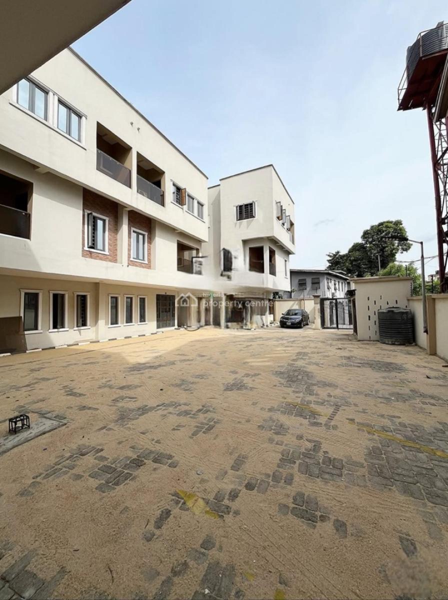4 Bedroom Semi Detached Duplex with Bq, Gbagada, Lagos, Semi-detached Duplex for Sale