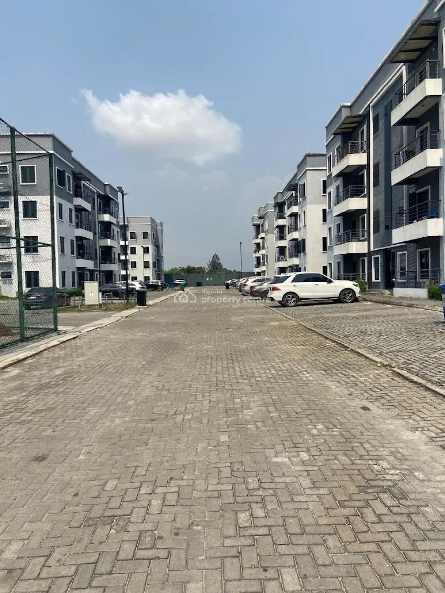 Fully Furnished Standard 1 Bedroom Apartment Up Floor, Greenbay Estate, Ilaje, Ajah, Lagos, Mini Flat (room and Parlour) for Rent