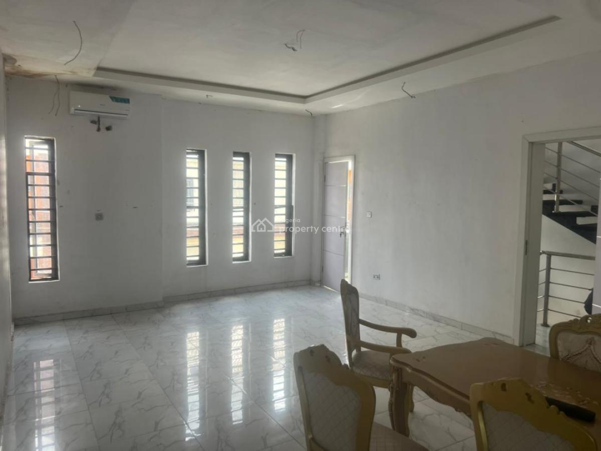 Spacious Mini Flat; Room and Parlor, Chevron, Lekki, Lagos, Flat / Apartment for Rent