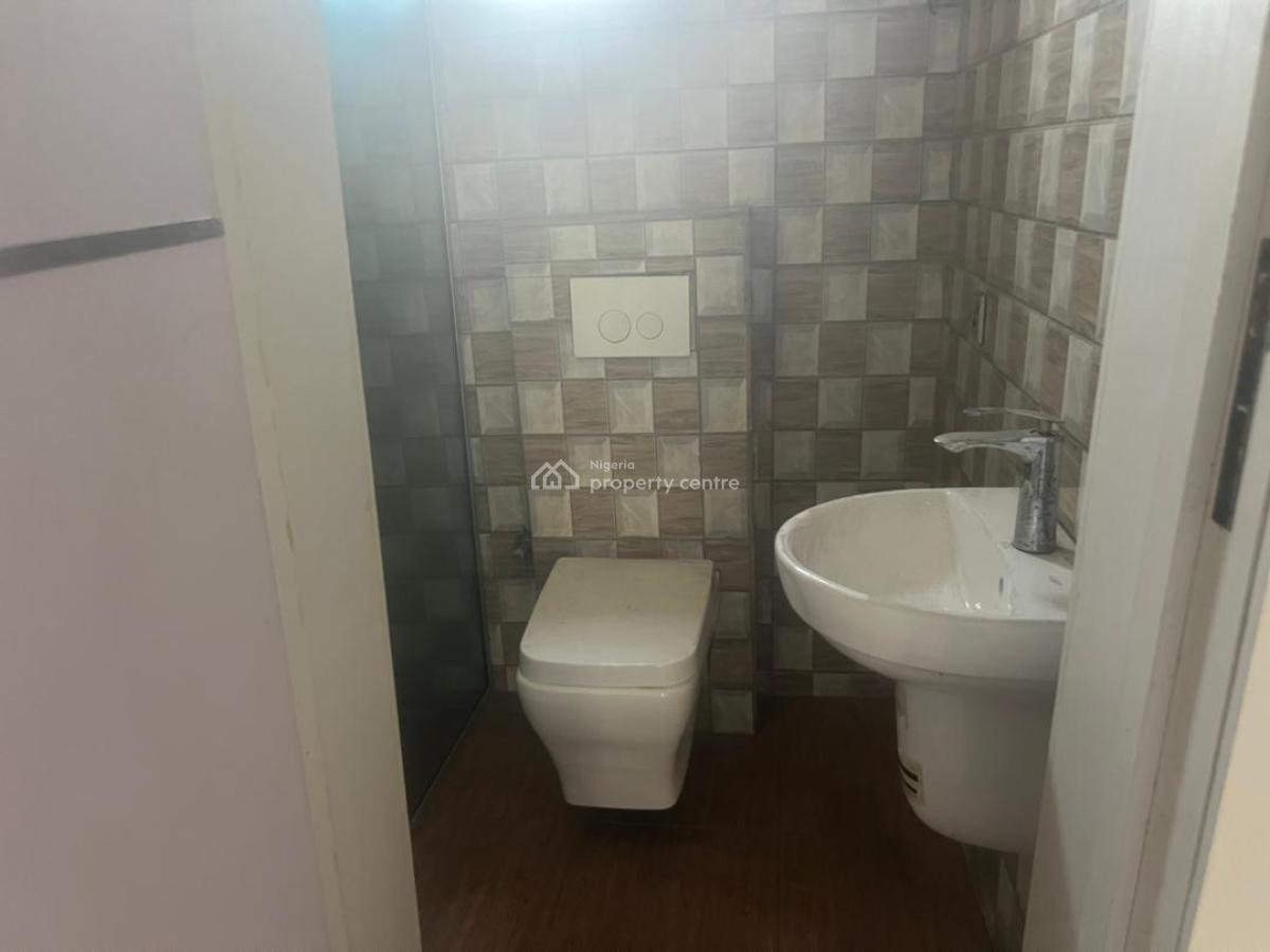 Spacious Mini Flat; Room and Parlor, Chevron, Lekki, Lagos, Flat / Apartment for Rent