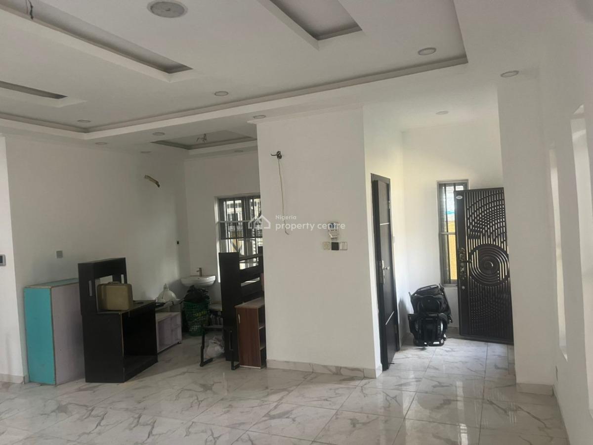 Self Compound 5 Bedroom Fully Detached Duplex with Bq, Chevron, Lekki, Lagos, Detached Duplex for Rent