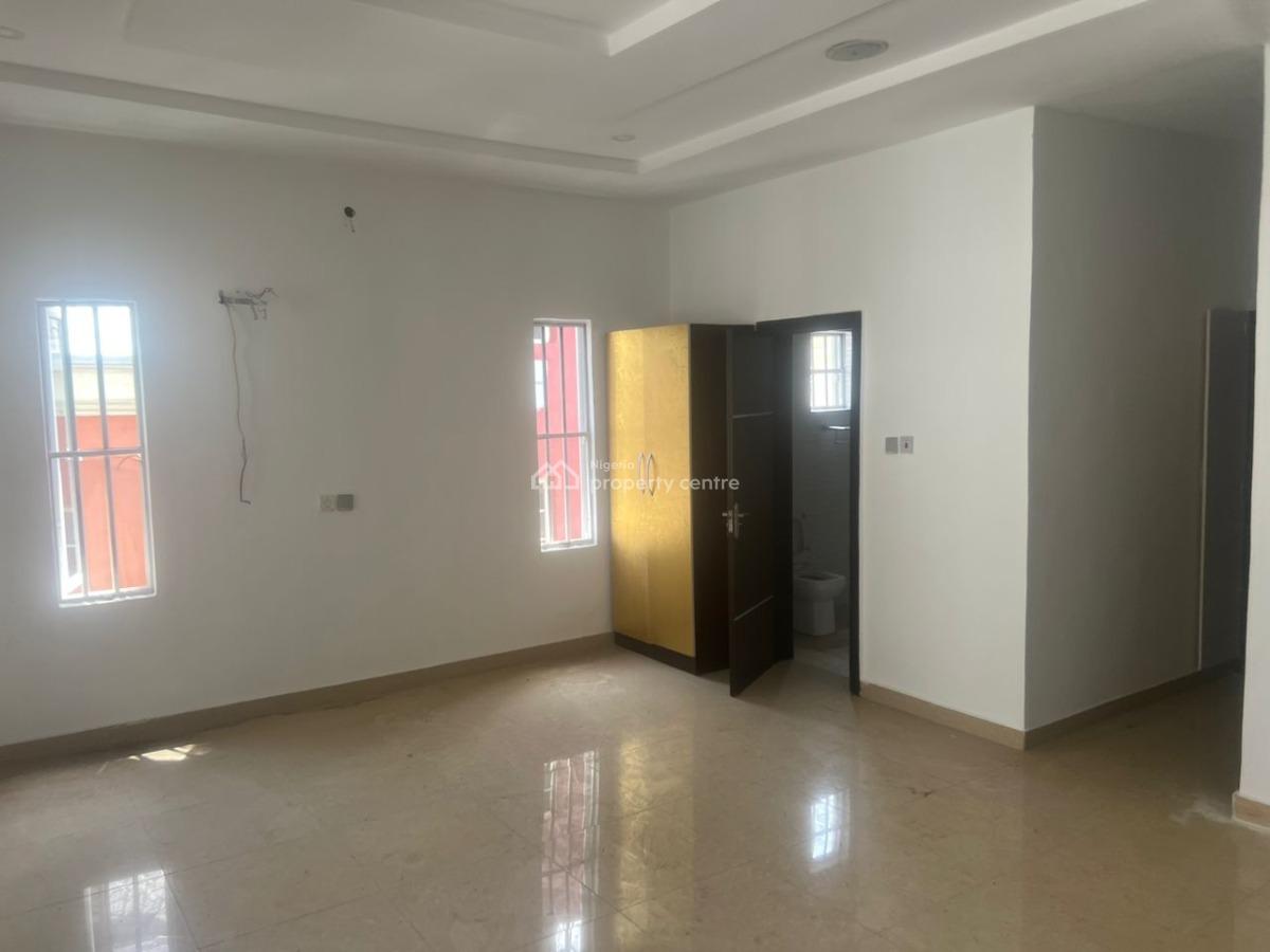 Self Compound 5 Bedroom Fully Detached Duplex with Bq, Chevron, Lekki, Lagos, Detached Duplex for Rent