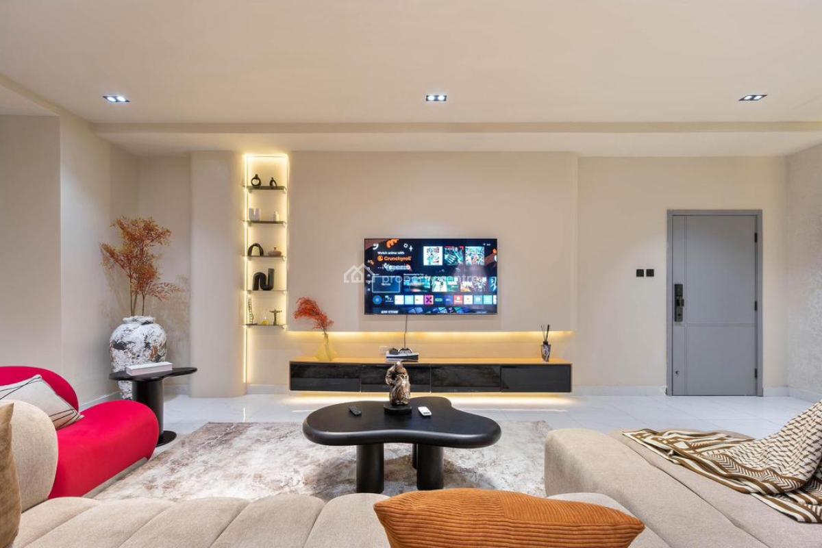 Luxury 2 Bedroom Apartment with Housekeeping and Gymnasium, Elevator, Swimming Pool, Indoor Games,ps5, Lekki Phase 1, Lekki, Lagos, Flat / Apartment Short Let
