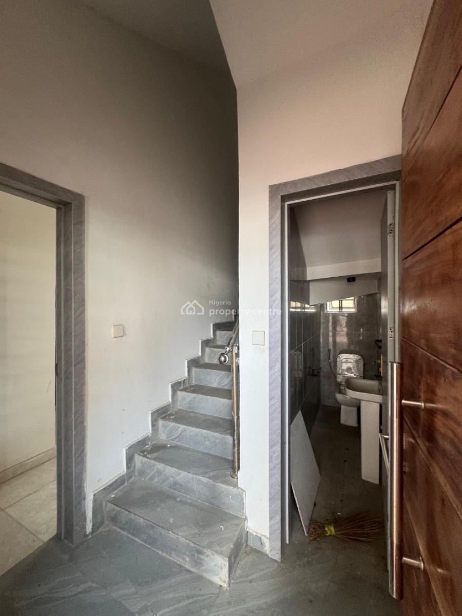 Luxury 3 Bedroom Duplex with Bq, Ologolo, Lekki, Lagos, Detached Duplex for Rent