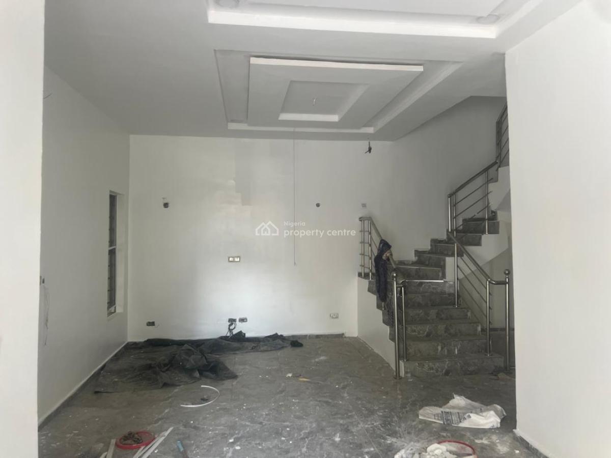 Self Compound 4 Bedroom Semi-detached Duplex with Bq, Chevron, Lekki, Lagos, Semi-detached Duplex for Rent